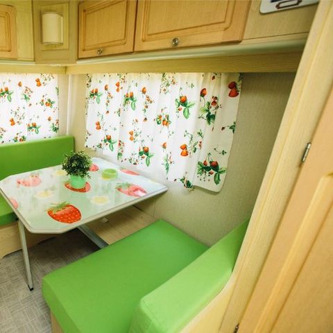 CARAVAN 4 people - Verde, without sanitary facilities