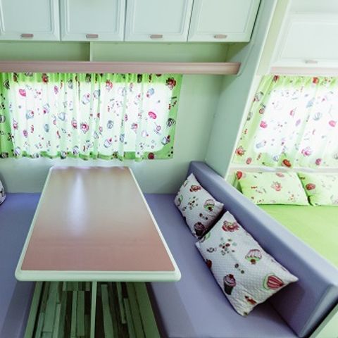 CARAVAN 4 people - ROSE CUPCAKE, without sanitary facilities