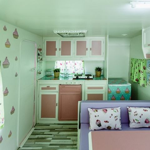 CARAVAN 4 people - ROSE CUPCAKE, without sanitary facilities