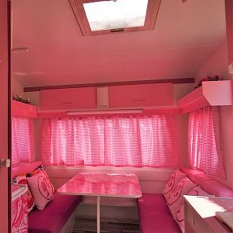 CARAVAN 4 people - DOLL, without sanitary facilities