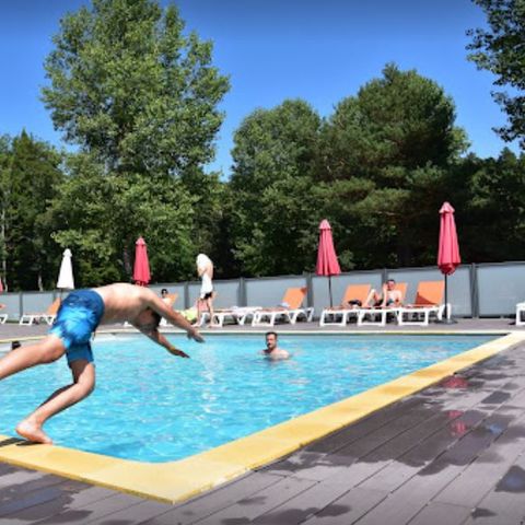 Domaine du Lac de Chambon - Camping Puy-de-Dôme - Afbeelding N°2