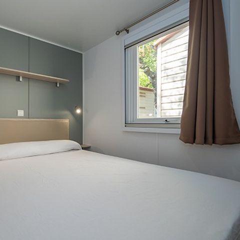 STACARAVAN 6 personen - Comfort | 3 slaapkamers | 6 pers | Klein terras | Airconditioning | TV