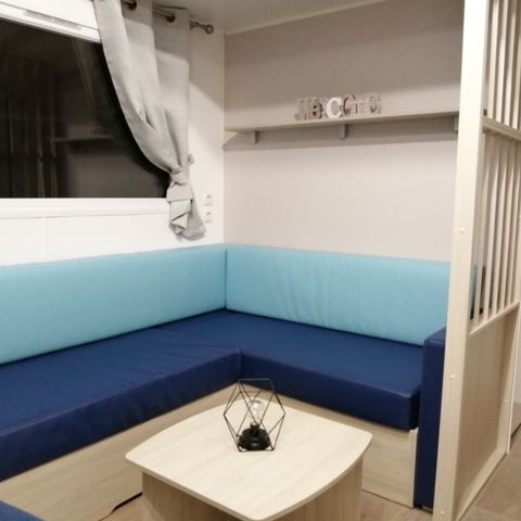 MOBILHEIM 6 Personen - Mobilheim 011 (3 Schlafzimmer, 1 Badezimmer) - Klimaanlage - Halbüberdachte Terrasse