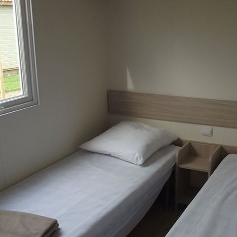 Stacaravan 4 personen - comfort + 2 slaapkamers voor 4 personen