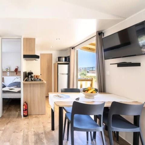 MOBILHEIM 4 Personen - Komfort 3 Zimmer 4 Personen Klimatisiert + TV