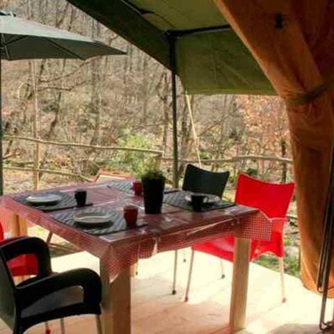 CANVAS AND WOOD TENT 6 people - LUXURY PRIVATE SANITAIR