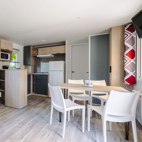 MOBILHOME 5 personnes - Evasion Plus 28.5m² (2 chambres) (- de 8 ans) + TV + Terrasse + Clim + Lave-vaisselle