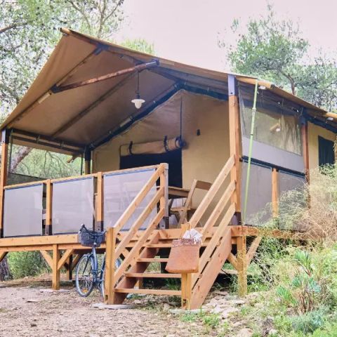 TENDA IN TELA E LEGNO 5 persone - Tenda Premium Lodge con 3 camere e 5 posti letto