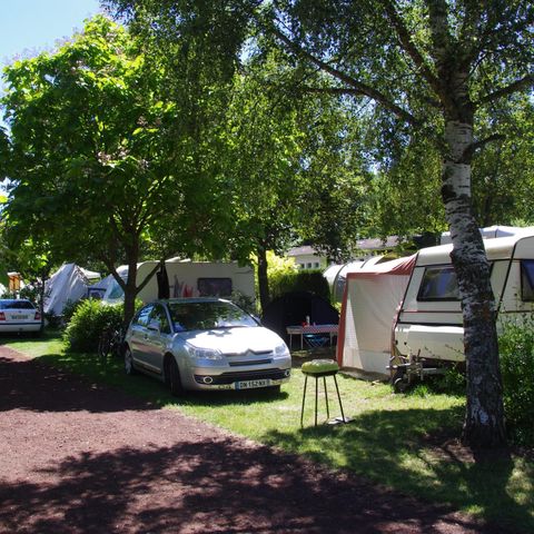 EMPLACEMENT - Emplacement Confort 80 à 100m2- avec électricité