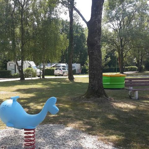 Camping Paradis des Dombes - Camping Ain - Image N°2