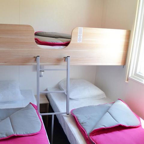 MOBILHOME 8 personas - XXL, 3 dormitorios, 2 baños, 2 wc