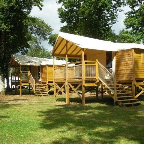 HÉBERGEMENT INSOLITE 4 personnes - ECOLODGE SUR PILOTIS