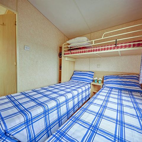 Stacaravan 4 personen - Klassiek | 2 Slaapkamers | 4 Pers | Verhoogd terras | Airconditioning