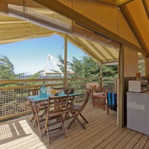 Stacaravan 5 personen - Lodge SAHARI 24m² - 2 kamers - terras 10m² (met sanitair)