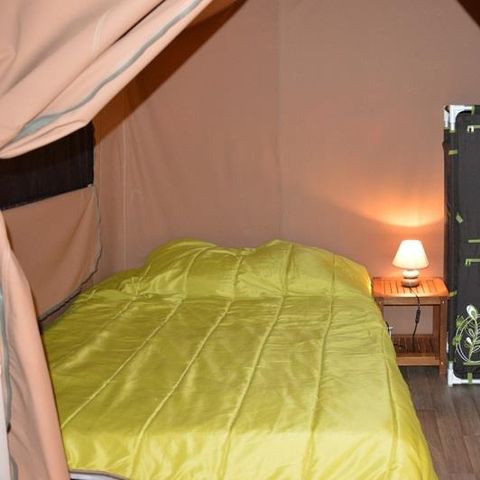 CANVAS AND WOOD TENT 5 people - LODGE VICTORIA without sanitary facilities