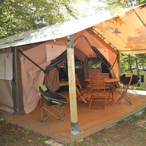 TENTE TOILE ET BOIS 5 personnes - LODGE VICTORIA sans sanitaires