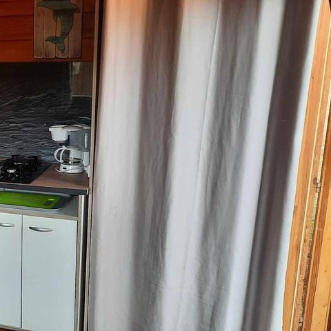 Chalet 2 personen - 12 m2 zonder sanitair zonder water (Huisdieren niet aanbevolen)