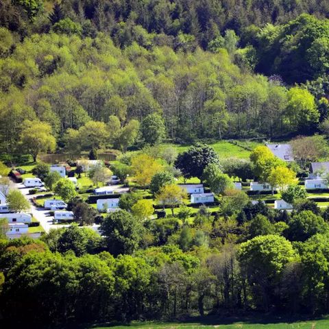 Stacaravan 6 personen - Stacaravan Confort Plus - 3 slaapkamers - groot halfoverdekt terras 6 pers.