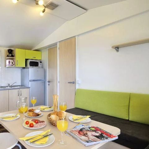 Stacaravan 6 personen - Lanterna Home 4/6 Personen (4 volwassenen + 2 kinderen) Airconditioning + TV