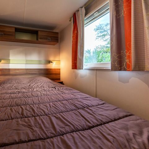 STACARAVAN 6 personen - 3 kamers 6 personen Airconditioning + TV (4 volwassenen + 2 kinderen tot 12 jaar max)