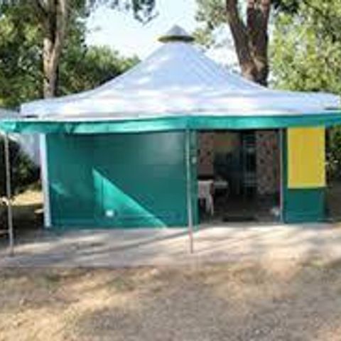 BUNGALOW DE LONA 5 personas - KIWI, sin instalaciones sanitarias