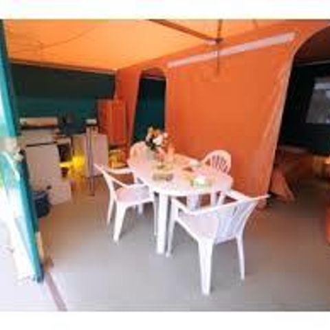 Bungalowtent 5 personen - KIWI, zonder sanitair