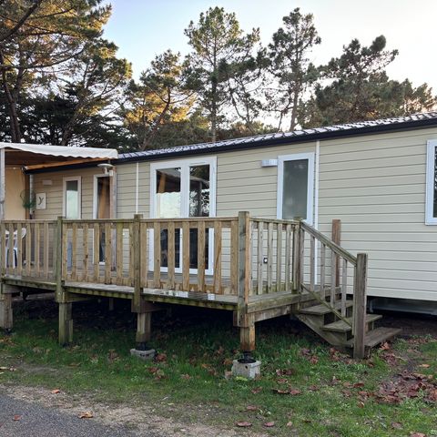 Stacaravan 6 personen - 3 slaapkamers (40m²) - vaatwasser en/of wasmachine - 2 badkamers - zeezicht