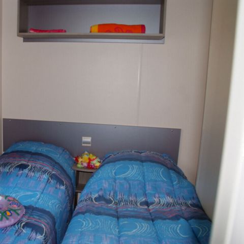 STACARAVAN 6 personen - 4 slaapplaatsen 2 slaapkamers (Riviera) (airconditioning)