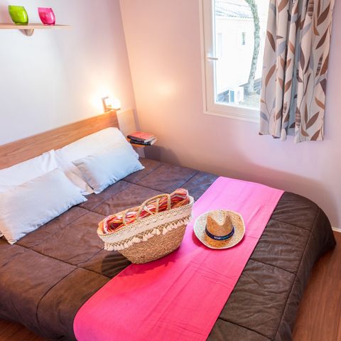 Stacaravan 6 personen - Comfort | 2 Slaapkamers | 4/6 Pers | Verhoogd terras | Airconditioning