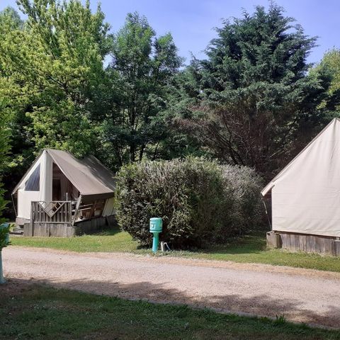 BUNGALOW TOILÉ 4 personnes - STYLE JUNIOR (Sans sanitaires)