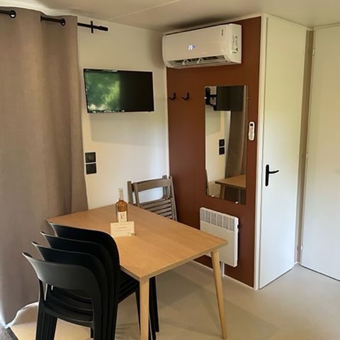 MOBILHEIM 6 Personen - Premium-Bereich 31m² 3 Zimmer Klimaanlage TV