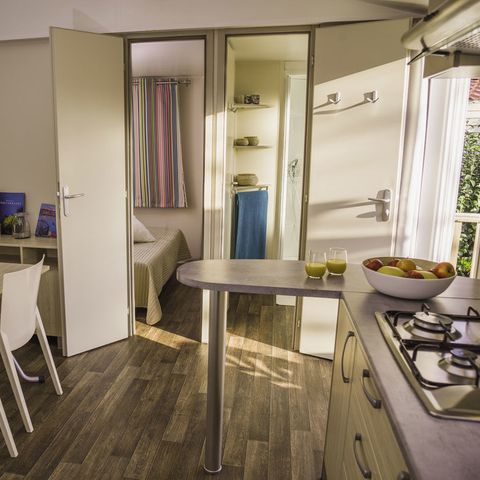 STACARAVAN 4 personen - 3 Kamers 4 Personen Airconditioning + TV