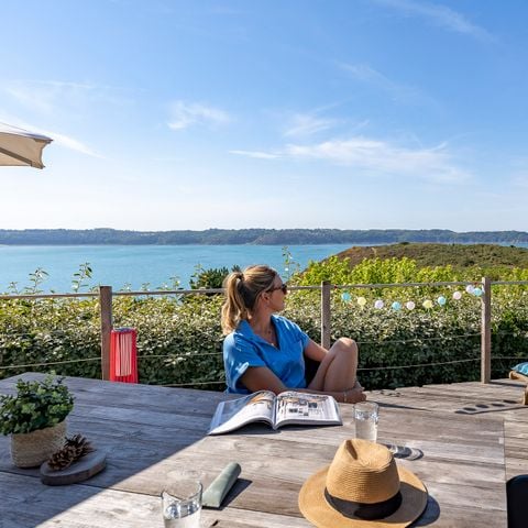 Stacaravan 6 personen - PREMIUM - 3 slaapkamers - uitzicht op zee