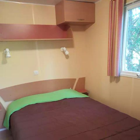 Mobilheim 6 Personen - mobilheim 5/6 Personen, mit Sanitäranlagen und tv nicht überdachte terrasse