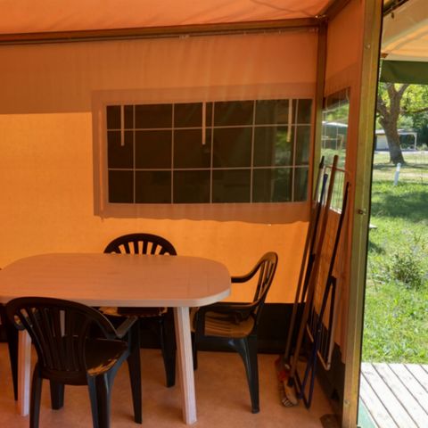 Bungalowtent 4 personen - 2 kamers (zonder sanitair)