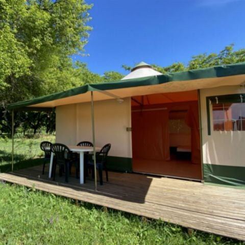 BUNGALOW TOILÉ 4 personnes - 2 chambres (sans sanitaire)