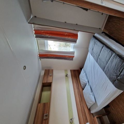 MOBILE HOME 6 people - AUBRAC for 4/6 persons (2 bedrooms)