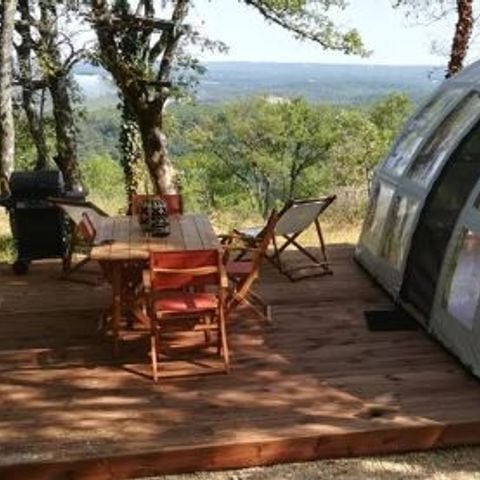 HÉBERGEMENT INSOLITE 4 personnes - DOME PANORAMIQUE - Sans sanitaires