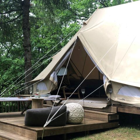 ZELT 4 Personen - GLAMPING ohne Sanitäranlagen