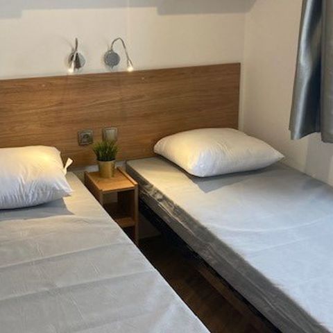 STACARAVAN 6 personen - 113 - 3 slaapkamers - slaapt 6