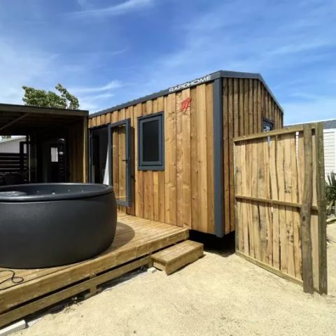 MOBILE HOME 4 people - Premium 3 Rooms 4 People Air-conditioned + TV + Jacuzzi