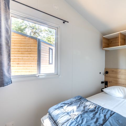 STACARAVAN 6 personen - MH Modulo DUO BOIS 2 slaapkamers 29 m² met overdekt houten terras en solarium houten terras