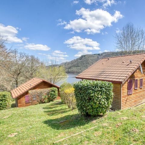 Hameau de Chalets de La Chazotte - Camping Puy-de-Dôme - Image N°2