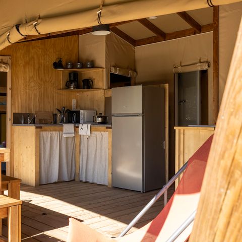 Safaritent 4 personen - Cabane Cotton Confort 32m² - 2 kamers + overdekt terras