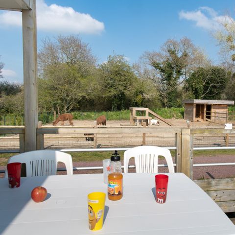 STACARAVAN 6 personen - Privilège - 30 m² - 3 slaapkamers - Uitzicht op de boerderij