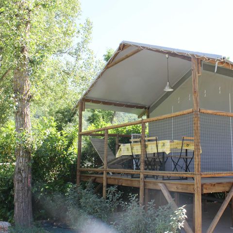 TENDA IN TELA E LEGNO 4 persone - Cabane Confort Lodge su palafitte 32m².