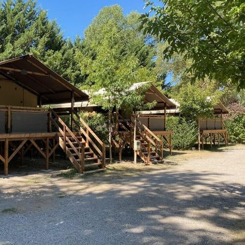 TENDA IN TELA E LEGNO 5 persone - Lodge su palafitte Comfort+ 46m².