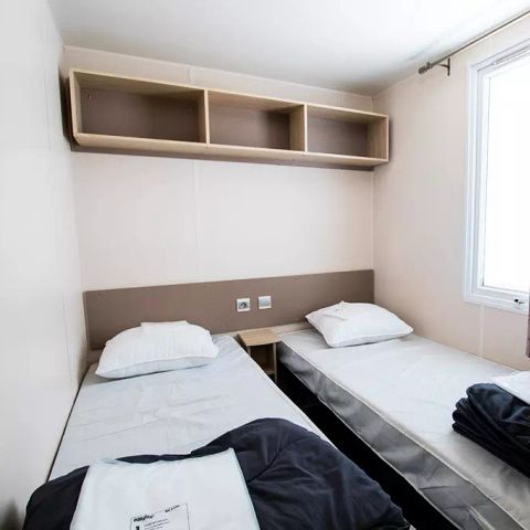 STACARAVAN 7 personen - Premium 4 Kamers 6/7 Personen Airconditioning + TV