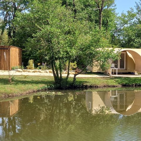 BUNGALOW DE LONA 4 personas - COCO DULCE (Sin instalaciones sanitarias)