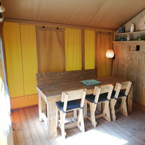 CANVAS AND WOOD TENT 6 people - Safari tent sleeps 6, air-conditioned